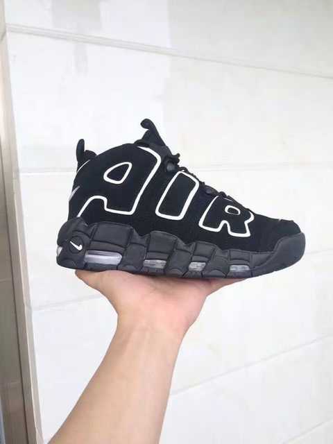 nike uptempo 96 pas cher